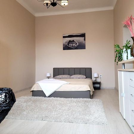 Cozy 2 Room Apartment In The Oldtown Of Klaipėda Exterior foto